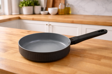 مقلى اسود محزز نمرة 20