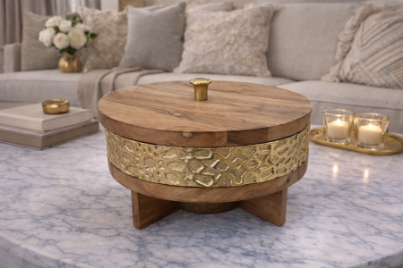 مضيفة تقديم مع قاعدة خشب هندي