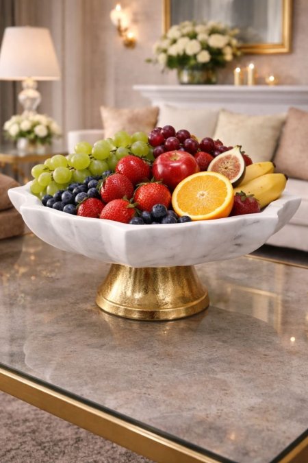 مضيفة تقديم للفواكه والحلويات ماربل قاعدة ذهبية