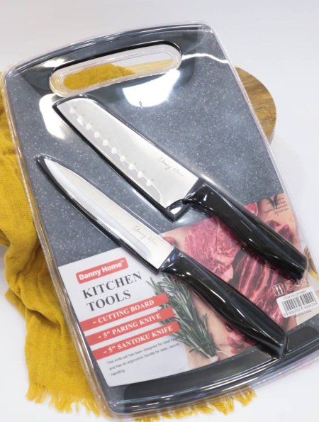 طقم 3 قطع - 2 سكينة + مفرمة