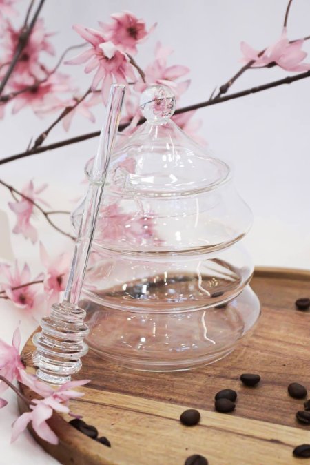 مرطبان زجاج + ملعقة عسل