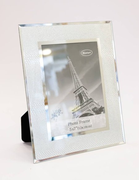 برواز بنقشة فضي - 13*18