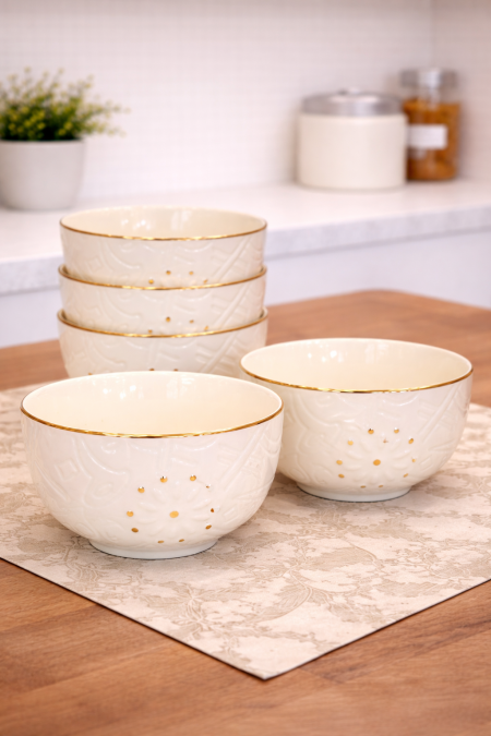 صحون مكسرات - 6 قطع ابيض مع ذهبي بنقشة