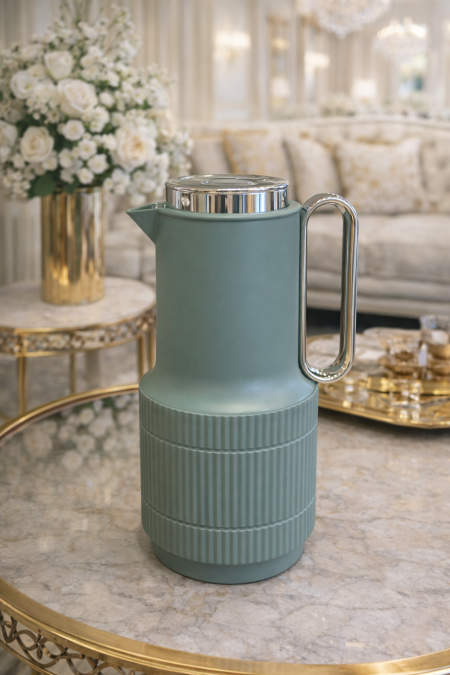 تيرموس اخضر مع فضي