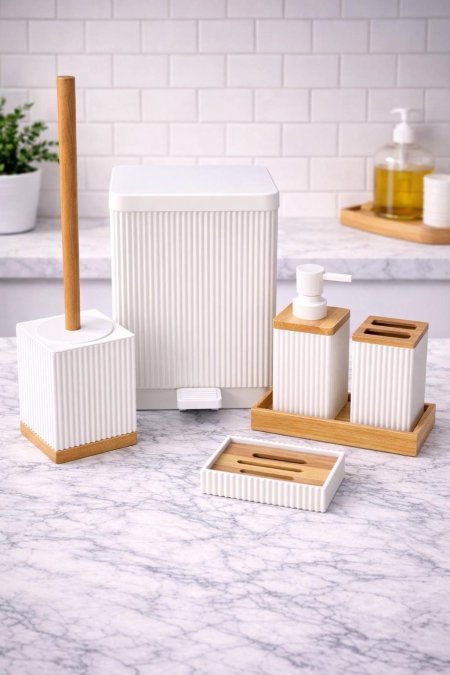 طقم حمام 6 قطع ابيض وخشب