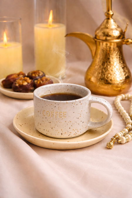 مج مع صحن افوايت cofee