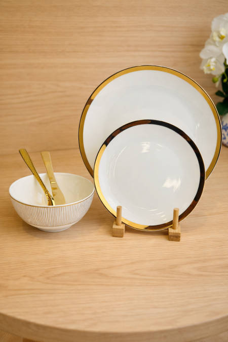 طقم صحون 18 قطعة ابيض مخطط ذهبي