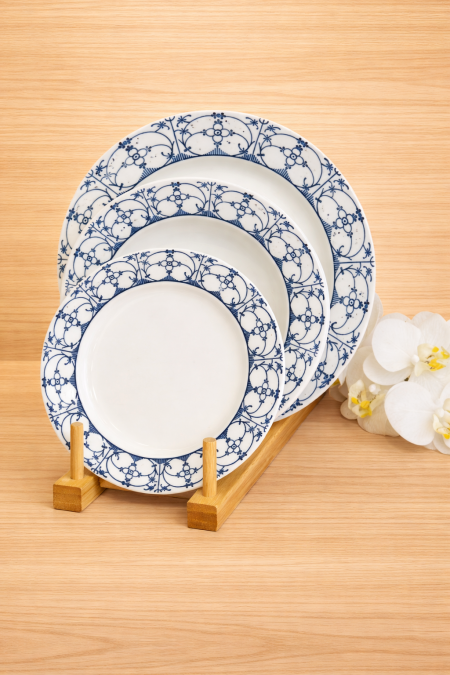 طقم صحون 18 قطعة ابيض مزخرف