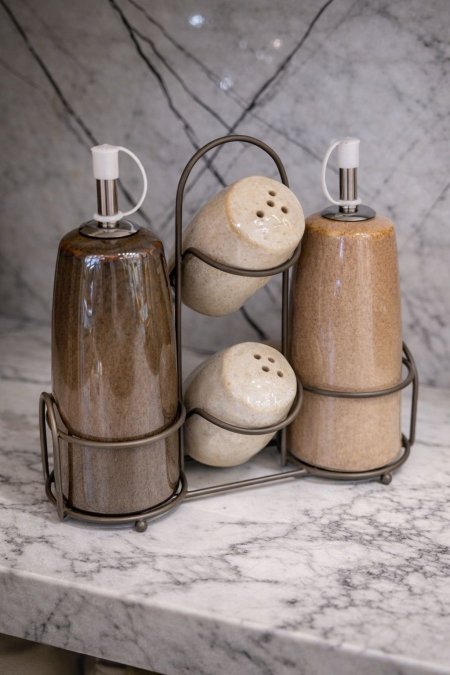 طقم ستاند مع علبتين للزيت + علبتين ممالح