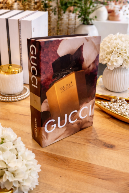 كتاب ديكور كرتون جوتشي