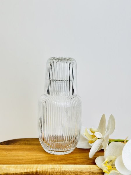 شاف عصير مع كاسة