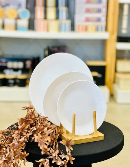 طقم صحون 18 قطعة لون ابيض