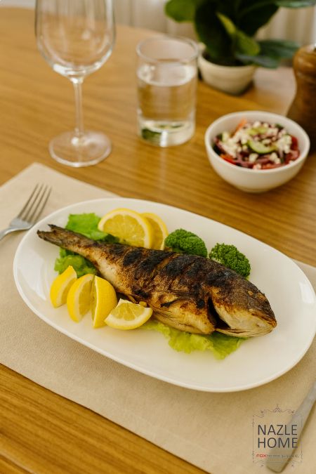 جاط مستطيل ابيض مع حفة حجمين