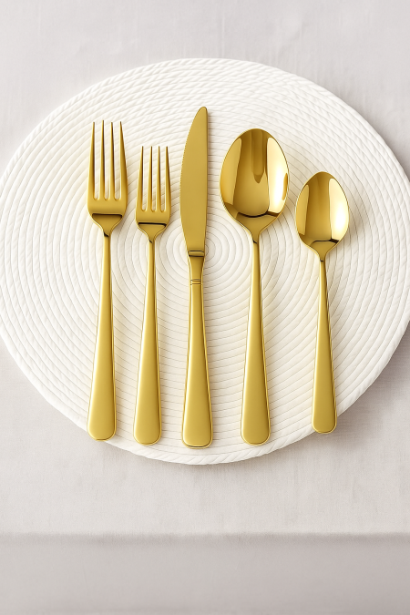 طقم معالق وشوك 30 قطعة ذهبي